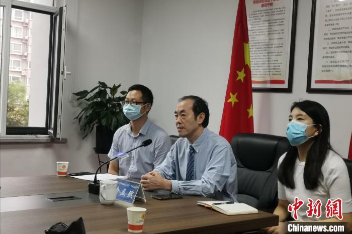 河南中医名家向30余个海外侨社团直播中医药防疫