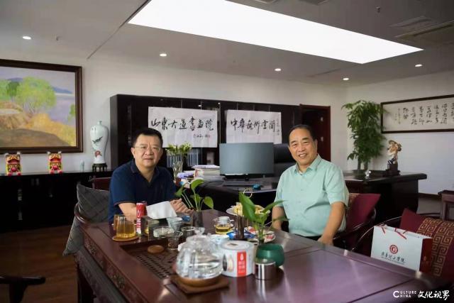 家学渊源 挥笔如臂——著名书法家张国英走进文化视界