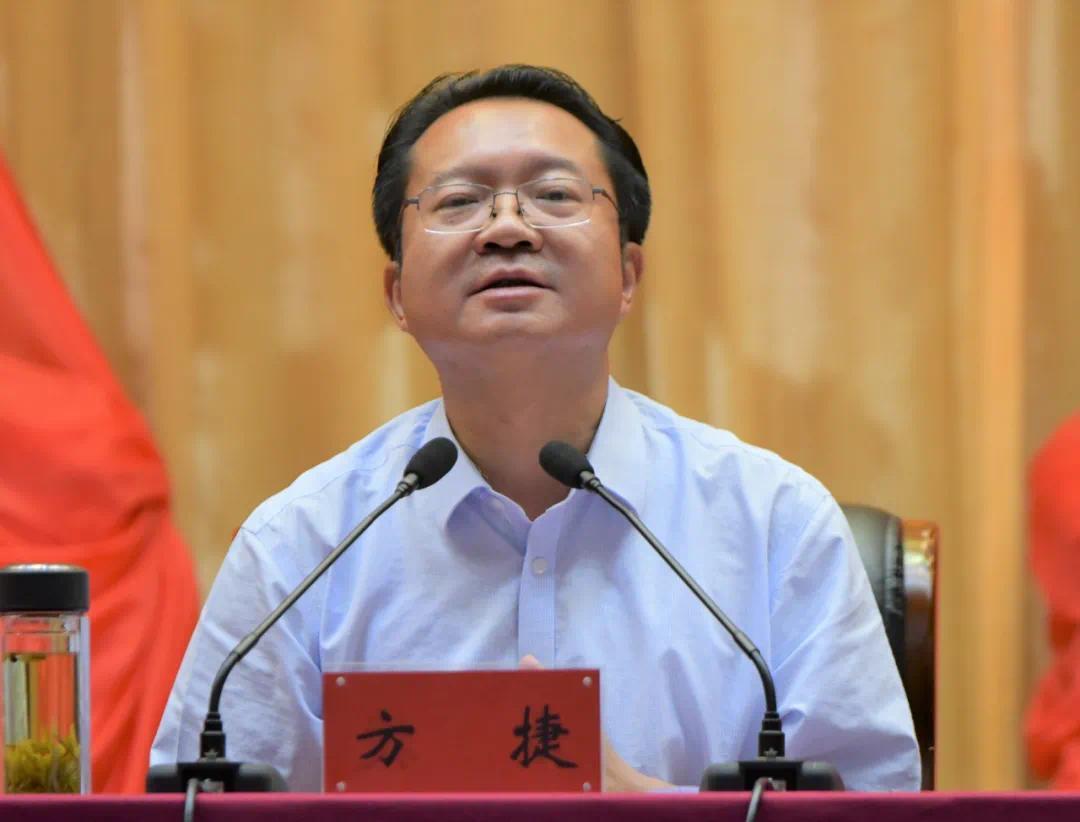 兴化市委书记方捷勇夺双拥模范城九连冠