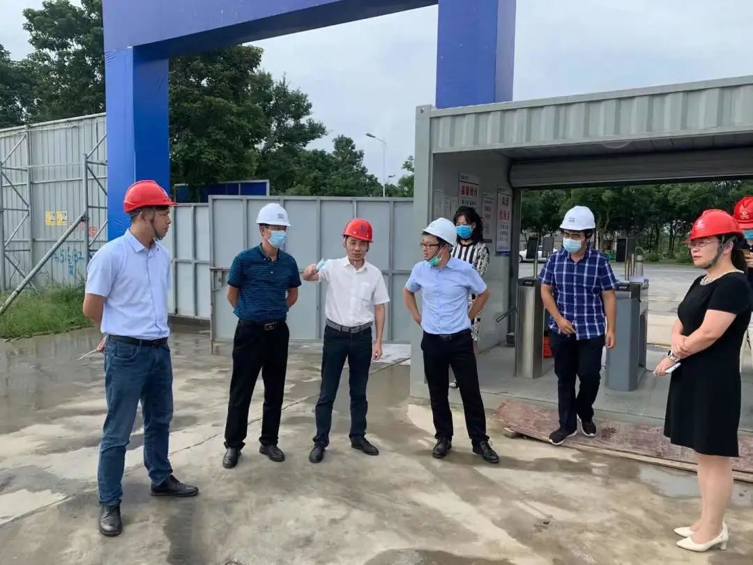 镇江市商务局副局长黄志中一行走访调研力合智能制造产业园