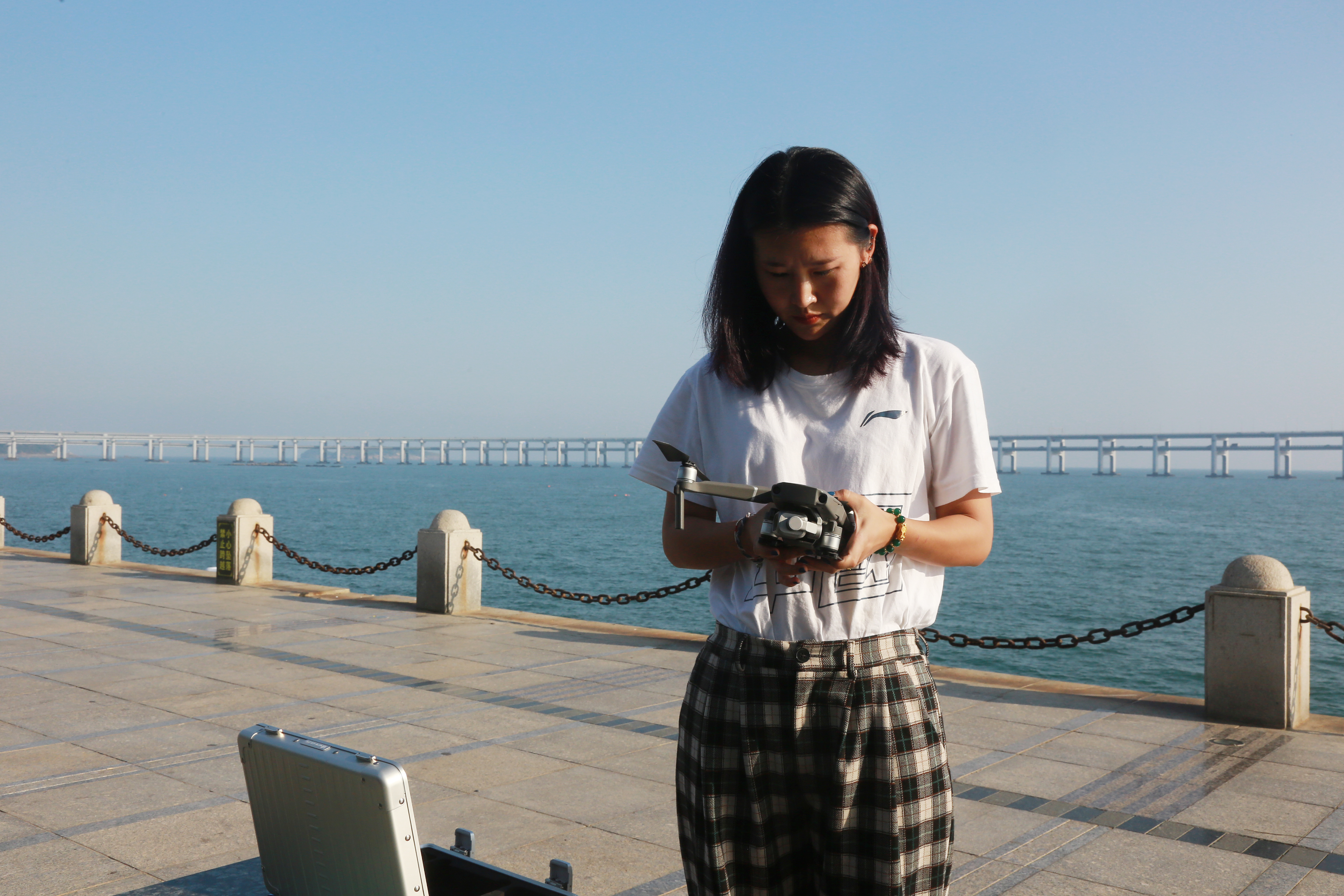 北京90后女孩成大连小海岛唯一女飞手曾两度失手飞丢两架无人机