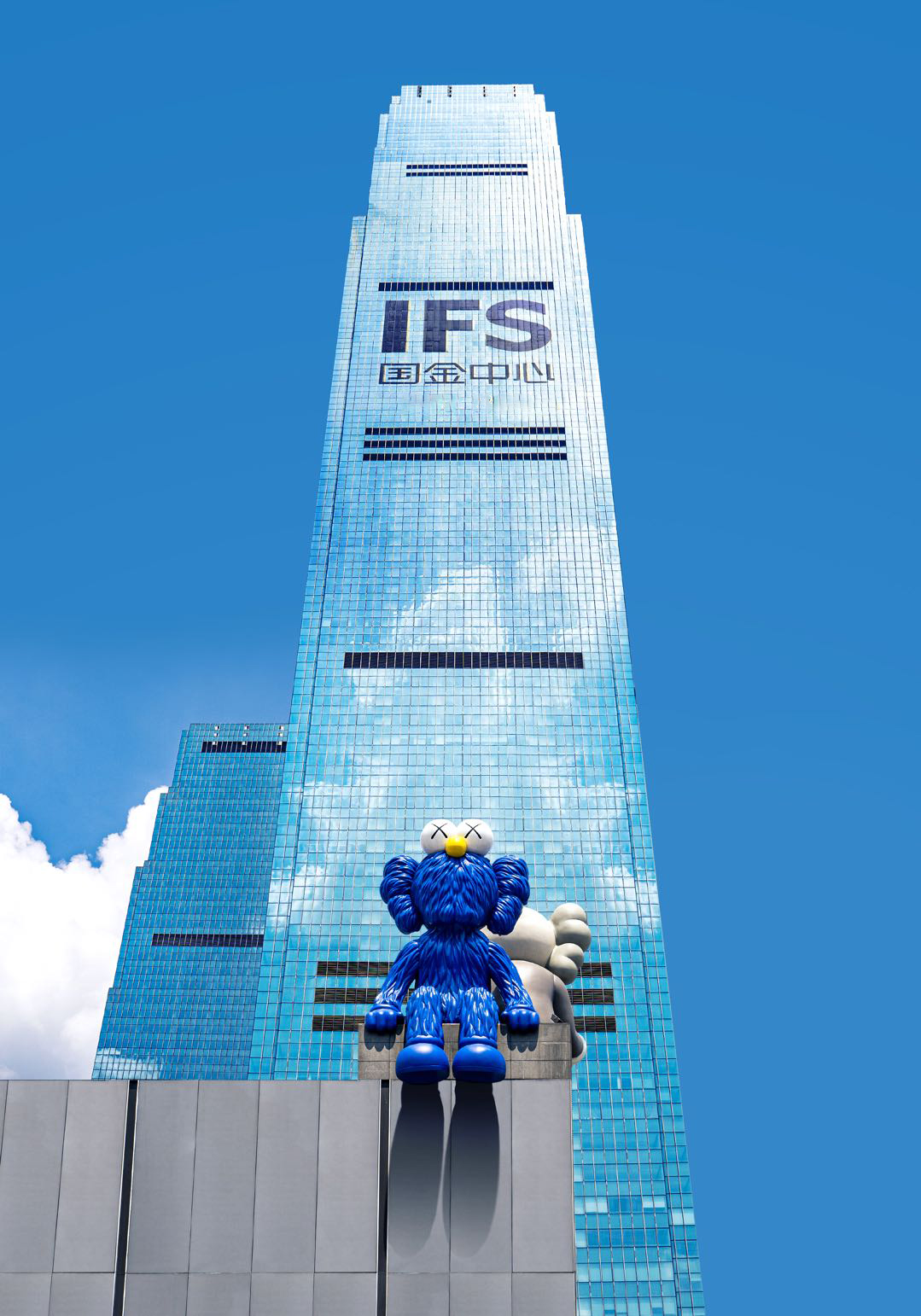 (seeing/watching:kaws于大中华区首个铜制永久雕塑艺术品)