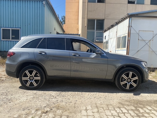 21款奔驰glc300 现车抢购 颜色全