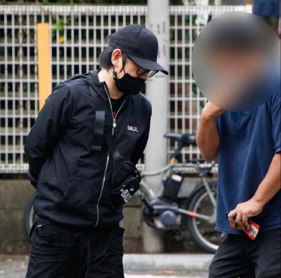 RADWIMPS吉他手桑原彰出轨 多次约会女模特并在其家中过夜