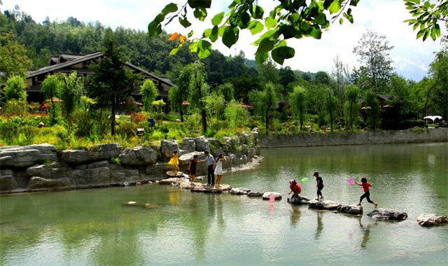 康县长坝镇花桥村