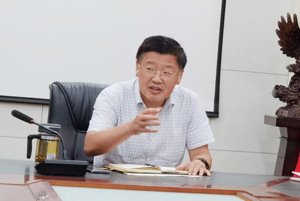 庐江中学高三年级召开实验班教师座谈会