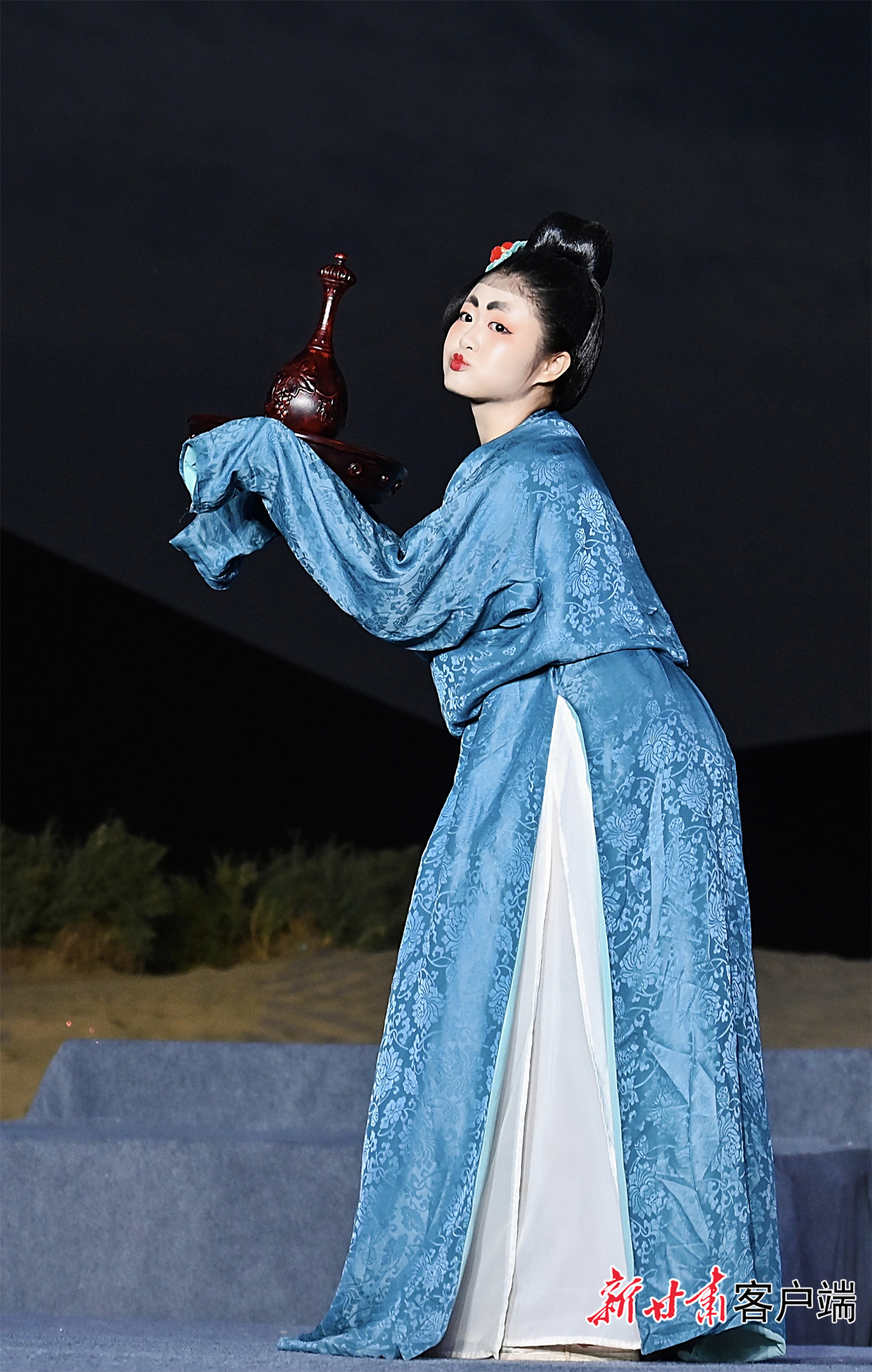 趣意盎然的“供养人”