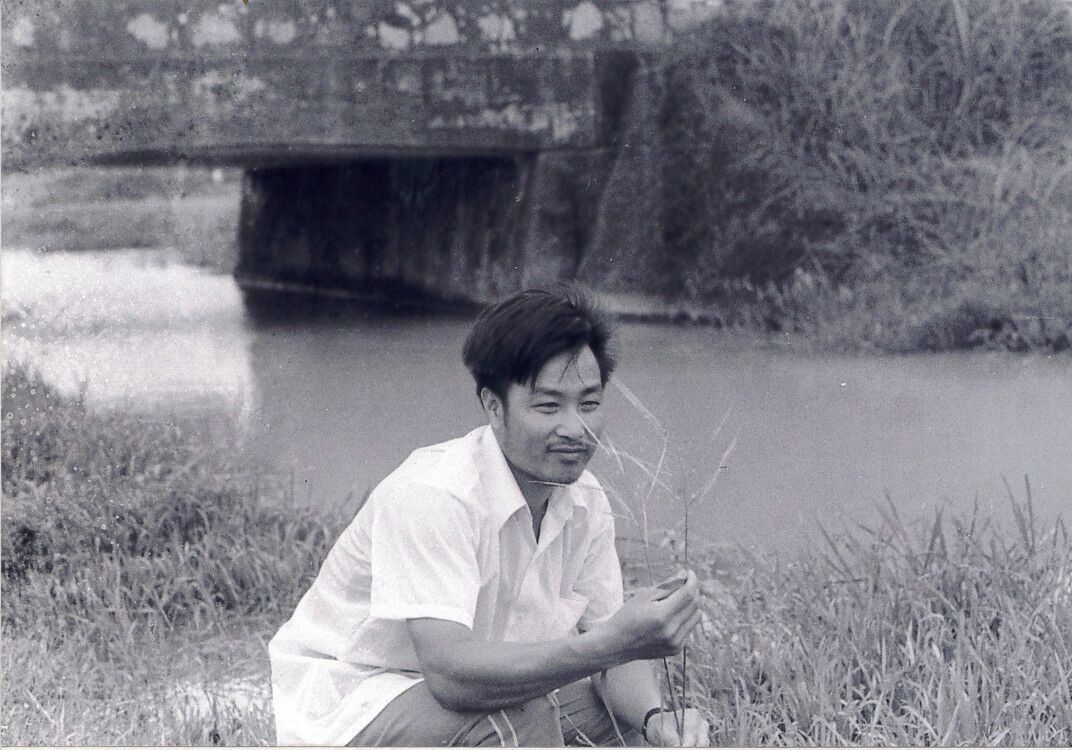 （1983年，本文作者为李必湖在发现野败处拍摄的照片。）