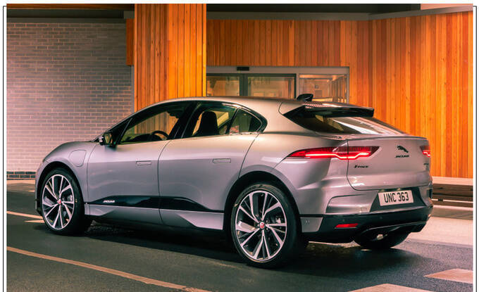 捷豹i-pace新车型发布增加熏黑套件/海外售67万-图2