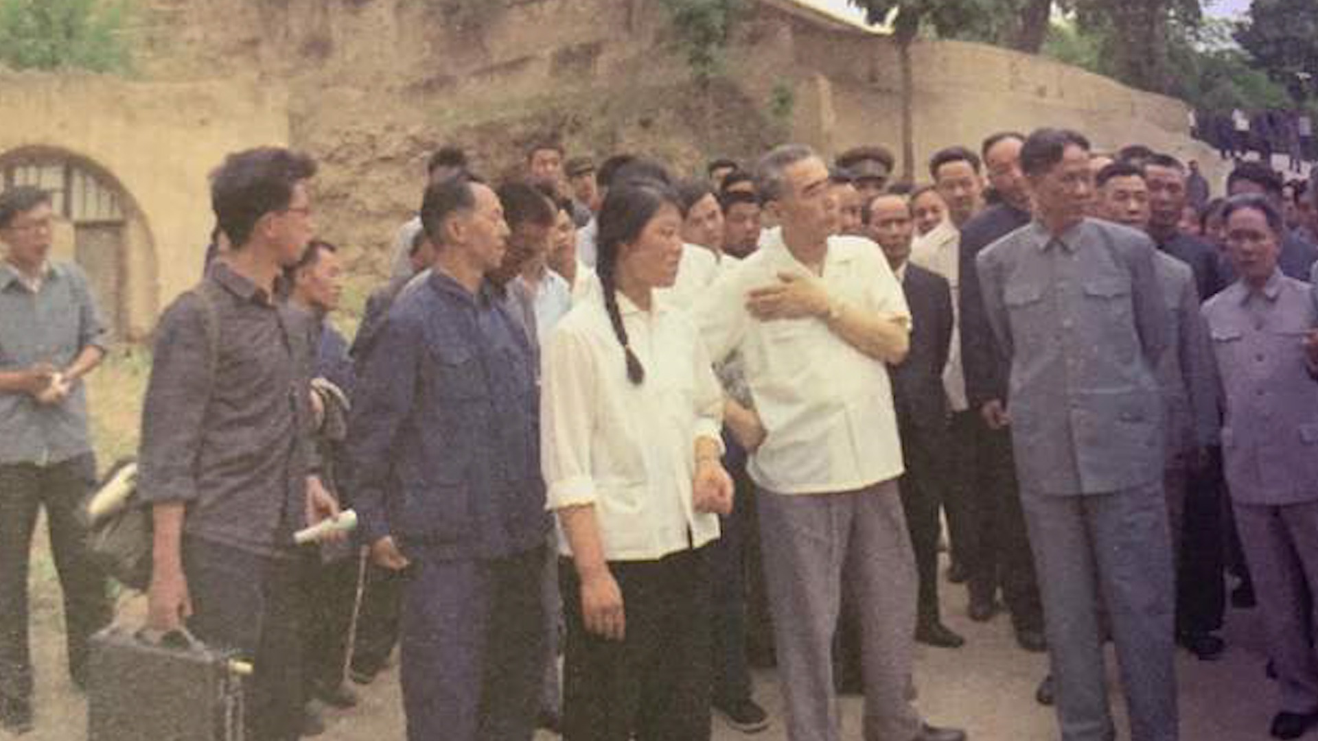 1973年周恩来此生最后一次回到延安，当时的他已经75岁