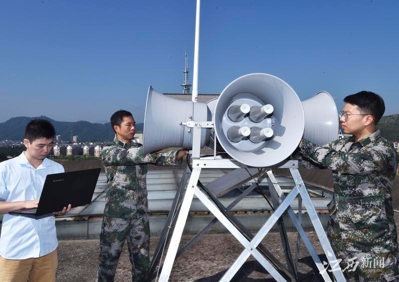 自制防空警报器图片