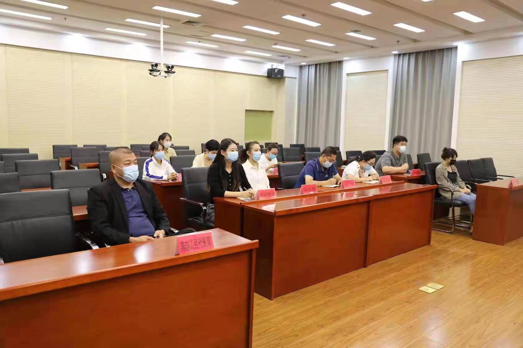 图2发布会 王占平摄
