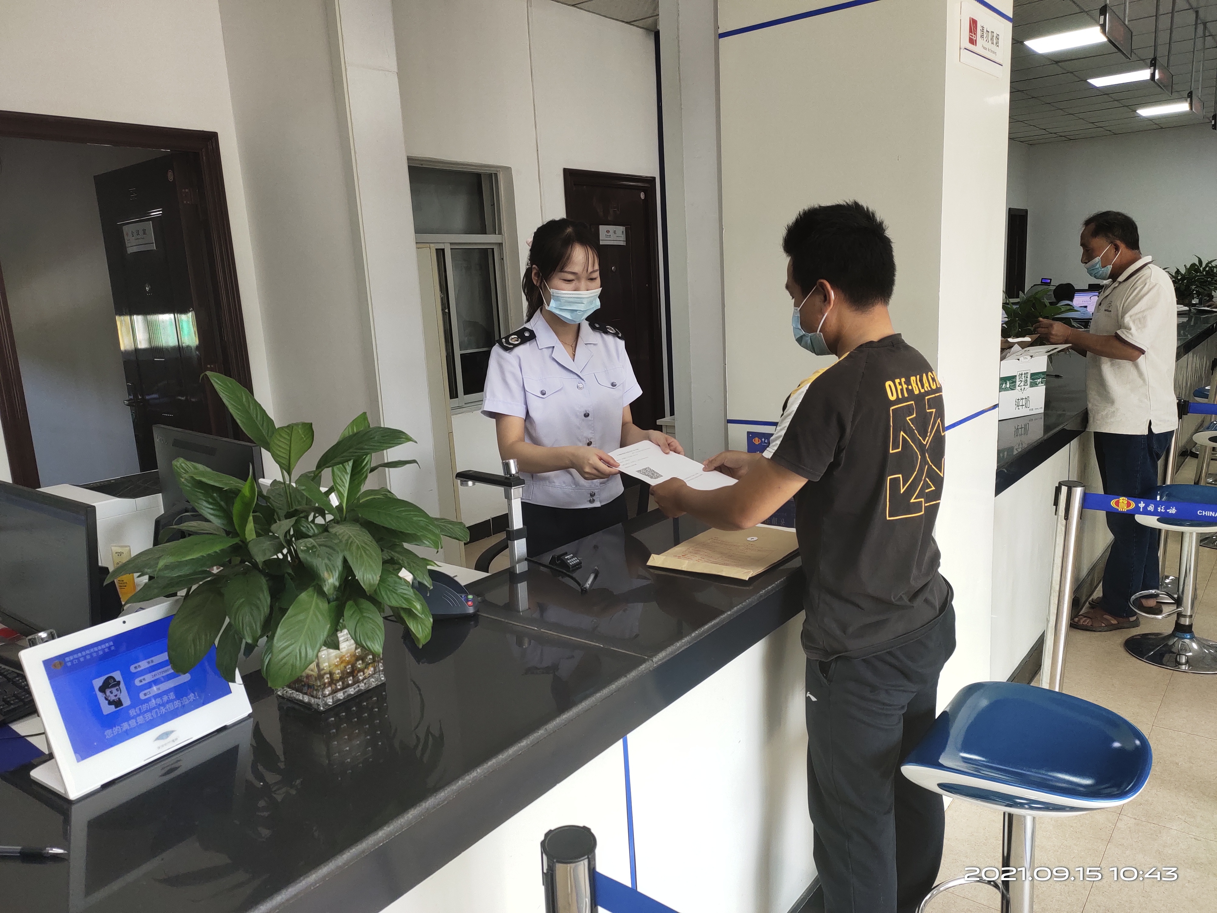 便民为企解难题,精细服务再提质