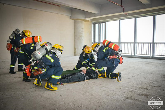 兰州这场灭火救援演练战味十足