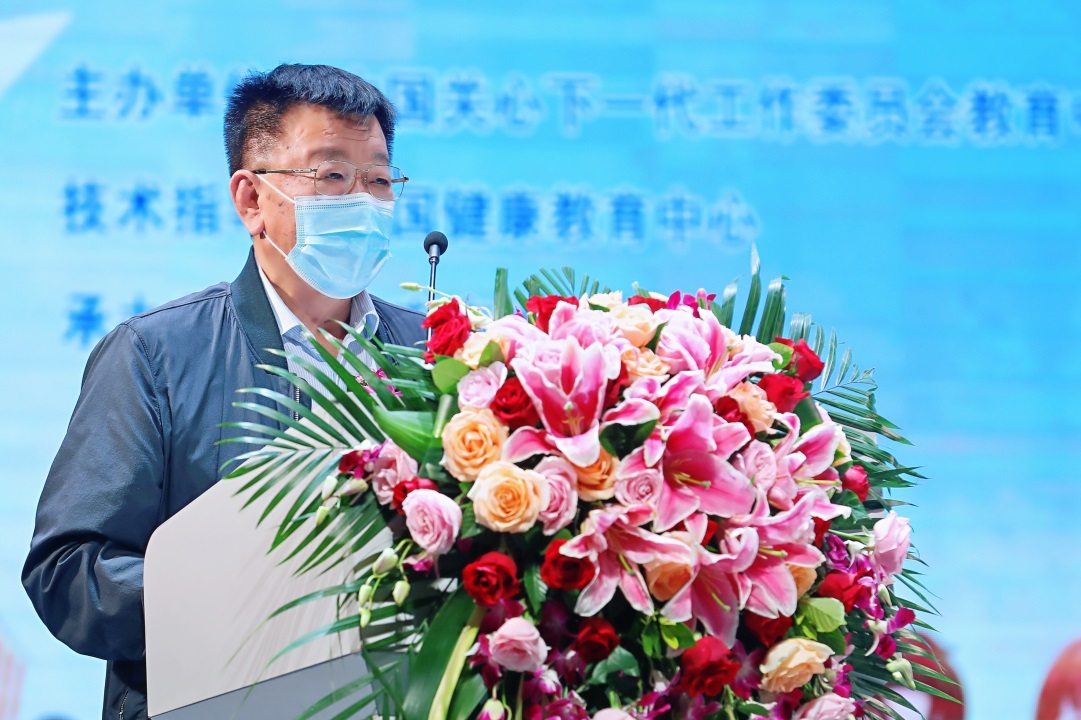 ���й�������һ������ίԱ���������³���������ֳ��´ǣ�