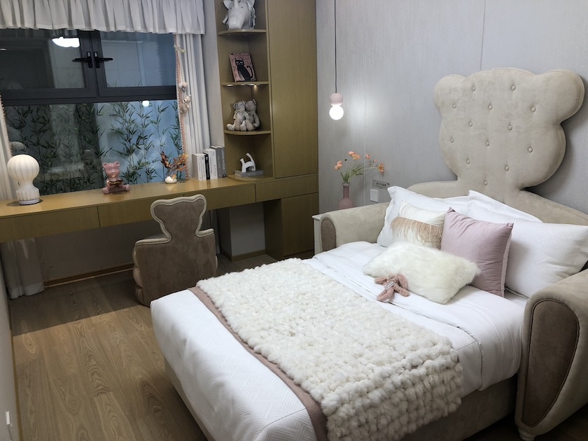 打通部分阳台空间后，南次卧空间仍然狭小 图片来源：界面山东