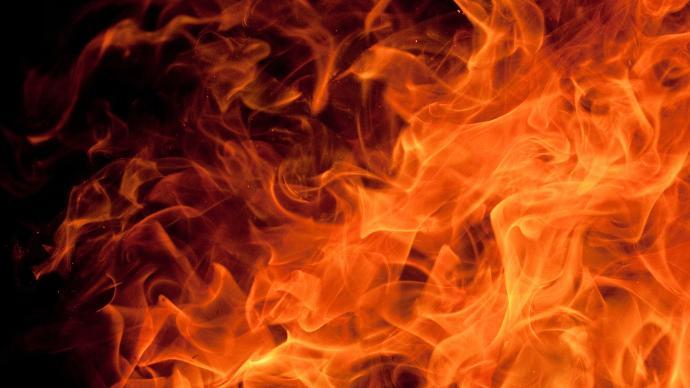 爆炸起火警示录：80%的电动自行车火灾发生在充电时