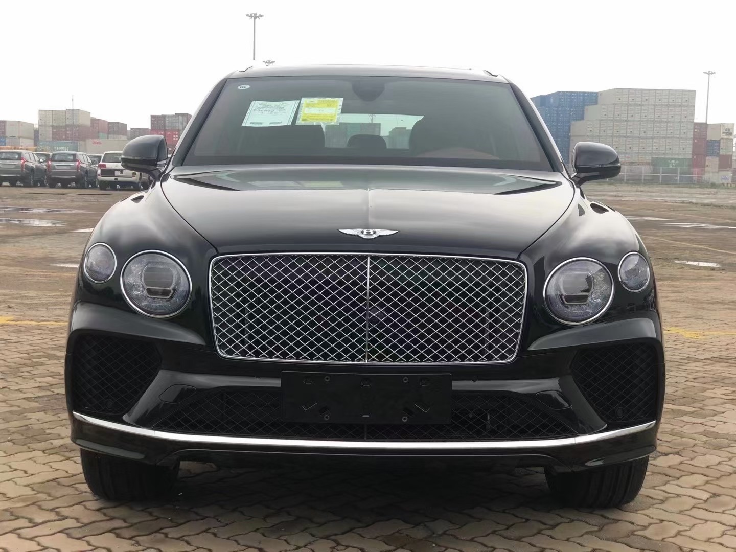 2021款宾利添越港口特惠低价抛售可分期