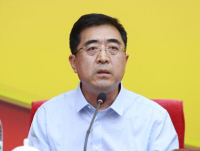 中国社科院欧洲研究所所长默克尔继任者的政策重心将在德国国内