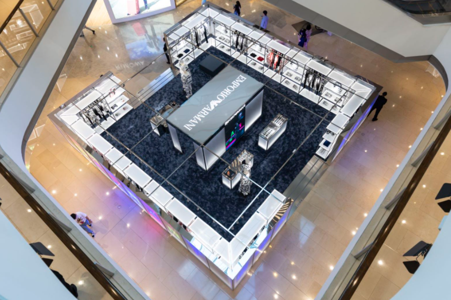 67emporioarmani40周年logo胶囊系列限时店