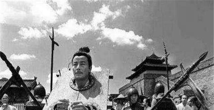 古代囚犯的衣服是官府发的?还是自己买的?_凤凰网