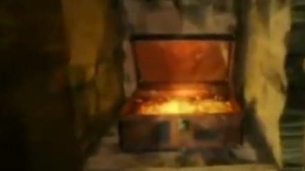 纳吉布拉在阿富汗时局动荡时，尽最大能力保护那些古巴科特里亚金币