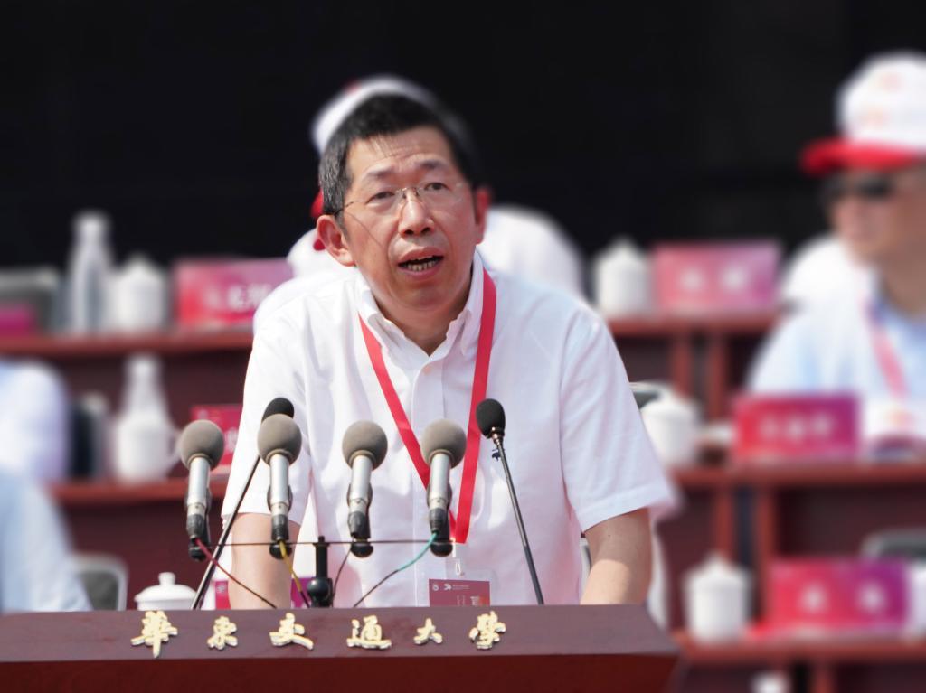 华东交通大学建校50周年纪念大会暨交通强国高峰论坛举行