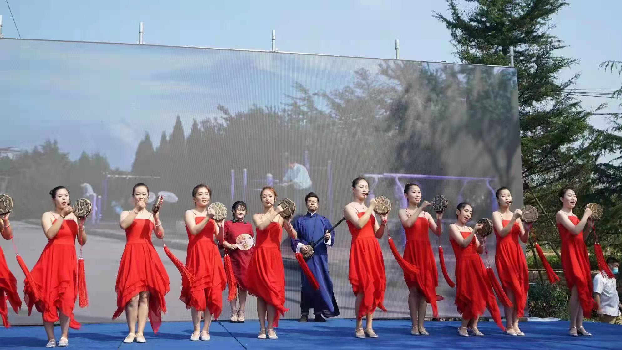 青岛即墨鳌山卫街道：乡村振兴新时代 欢乐共庆茶芋节