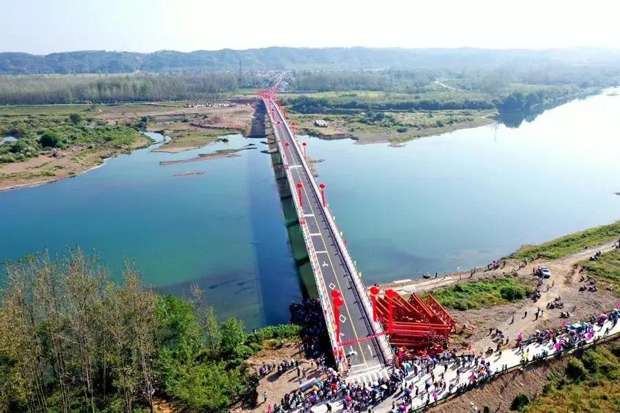 竣工芜湖青弋江上再添一座大桥