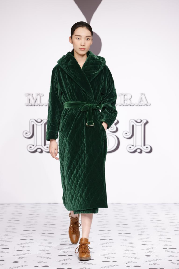 maxmara2021秋冬系列青岛开启致敬70年不凡经典