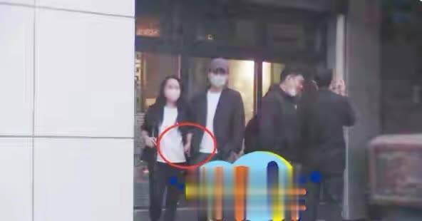 43372F44-38A6-4949-BCE2-DB6420BB0AE0