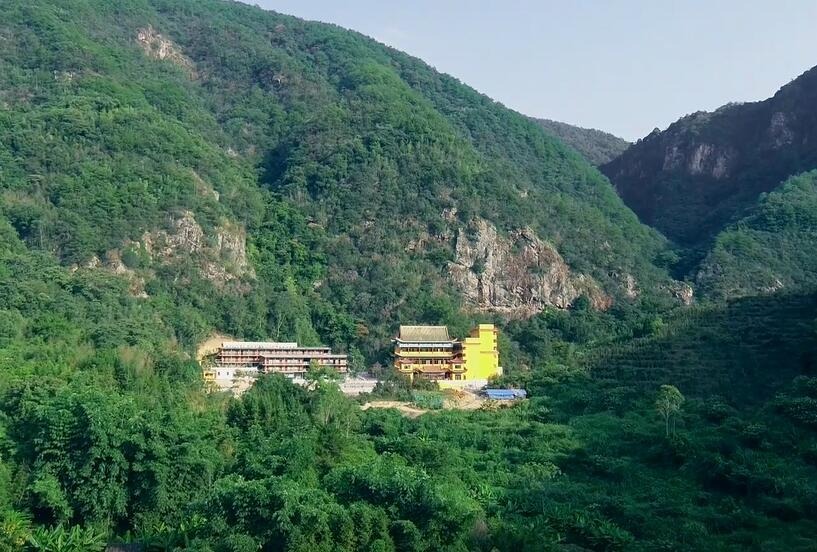 普庵祖庭:广东梅州蕉岭龙潭寺