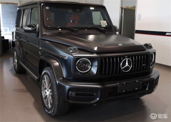 2021款全新奔驰g630国六现车港口