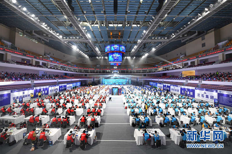 图为大赛现场 新华网发（丁凯 摄）