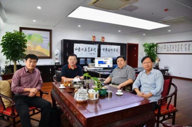 挥墨笔生风 怀素又重生——著名书画家王辉走进文化视界