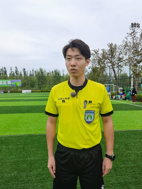 中国网络媒体足球精英赛裁判员朱文博