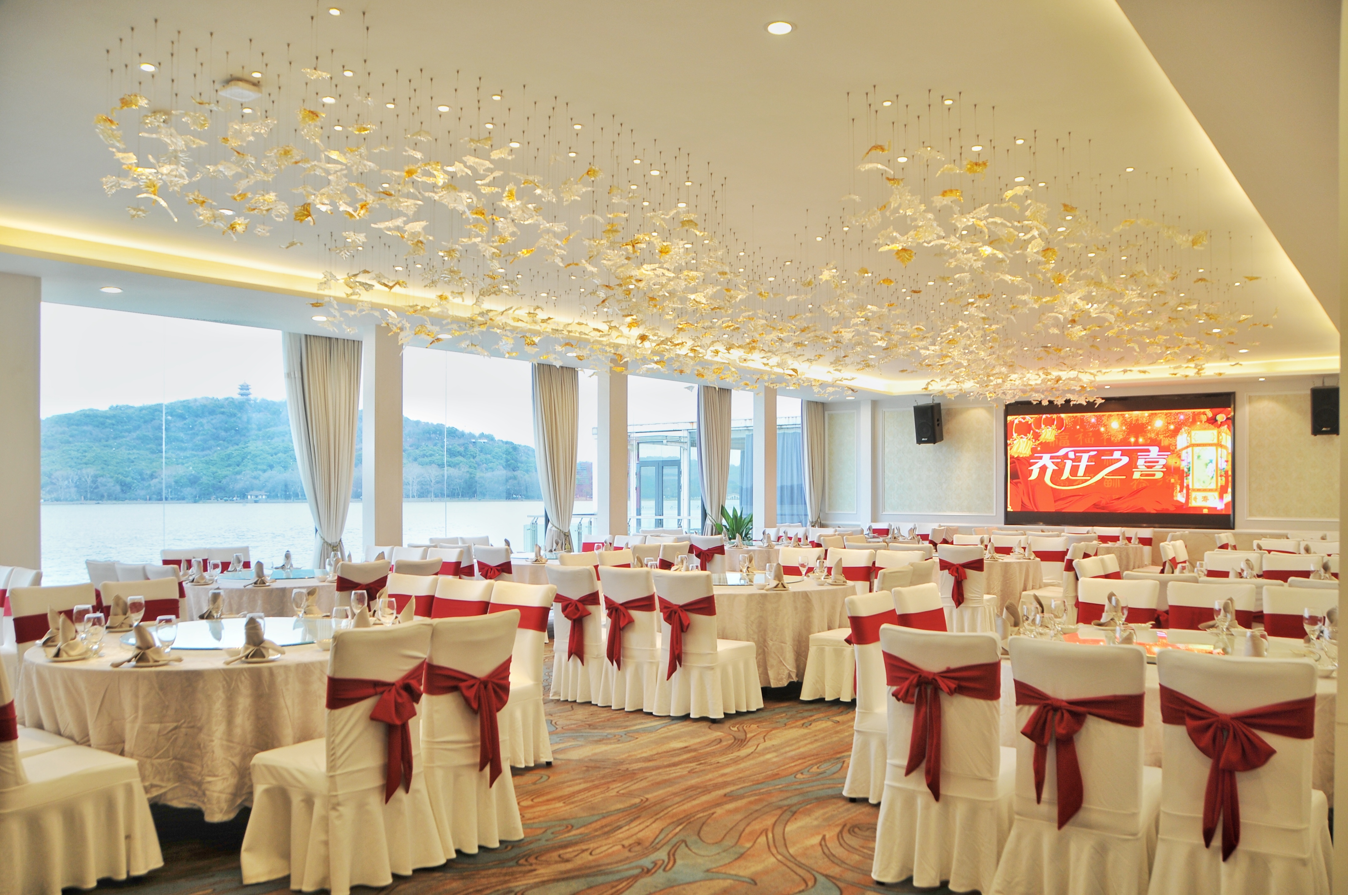 2021凤凰网美食盛典江浙提名餐厅丨翠山花园酒店渔父岛店无锡