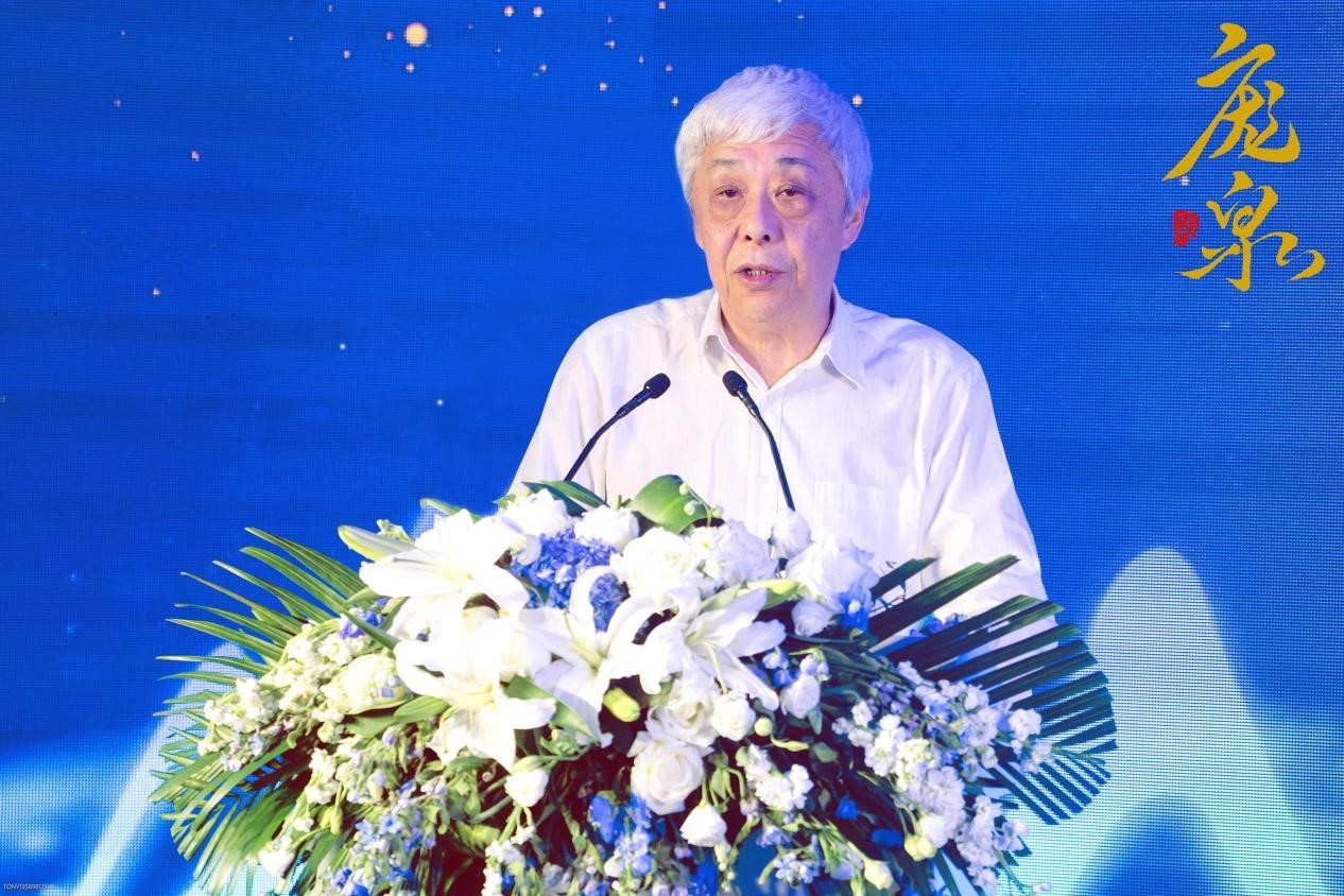 中国酒类流通协会常务副会长刘员