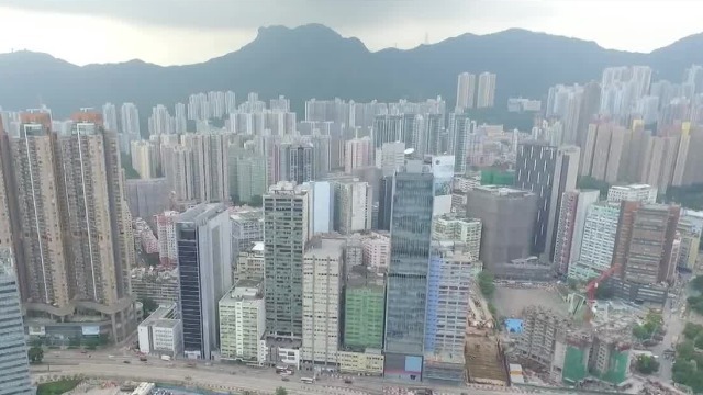 香港发展局局长谈住房问题：希望企业承担更多社会责任