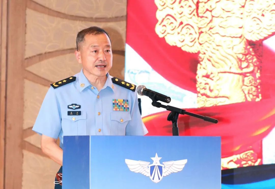 曾在南海舰队工作的将军已任空军政治工作部主任