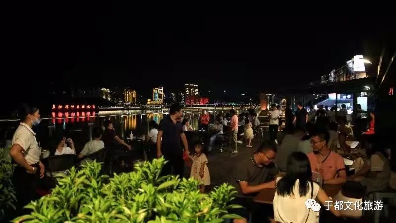 雩都1934街区夜市