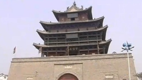 日军攻城前李树春与范筑先大谈军队整编，致使范筑先陷入重围