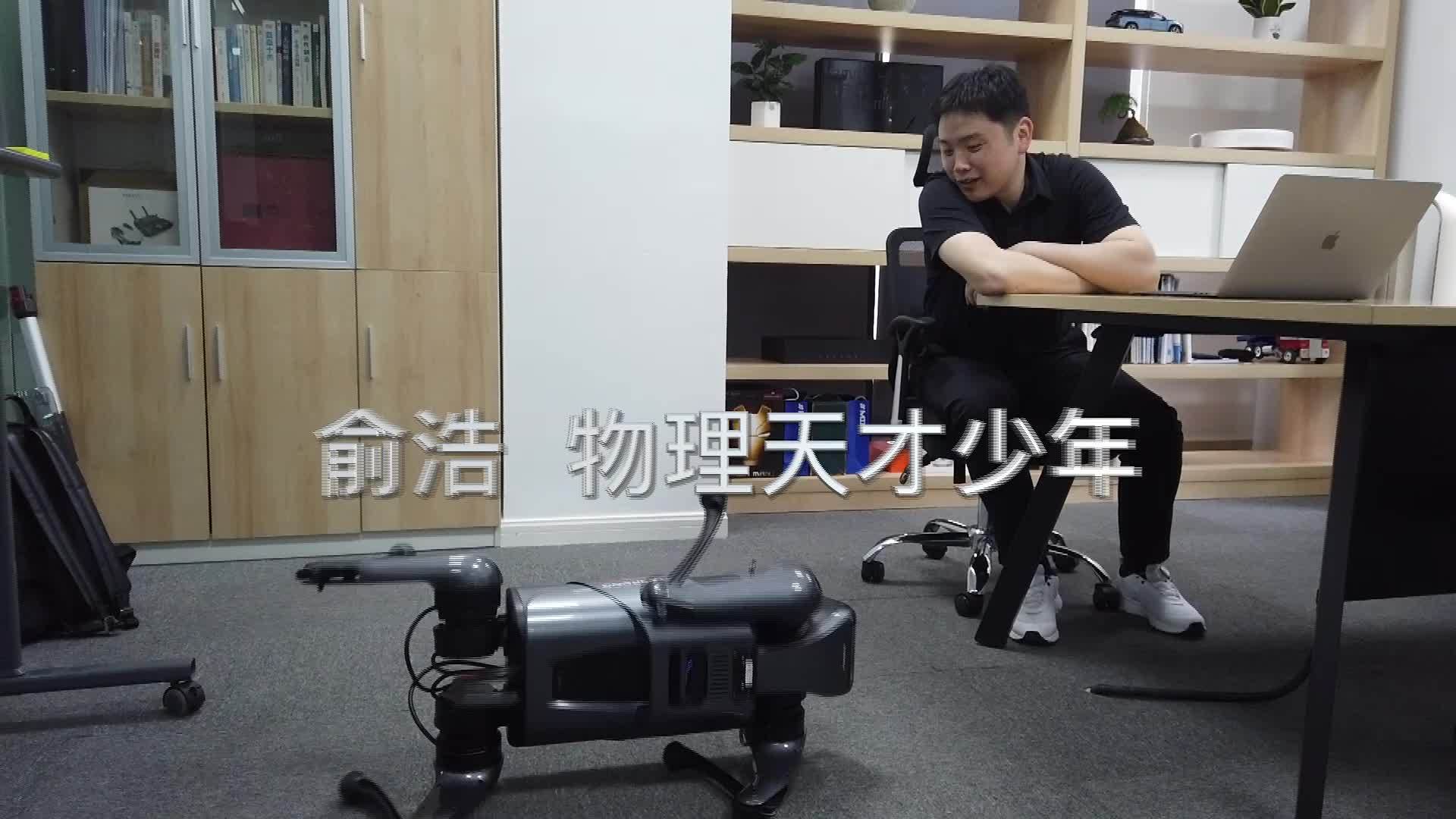 听一个清华物理天才讲中国制造的自信