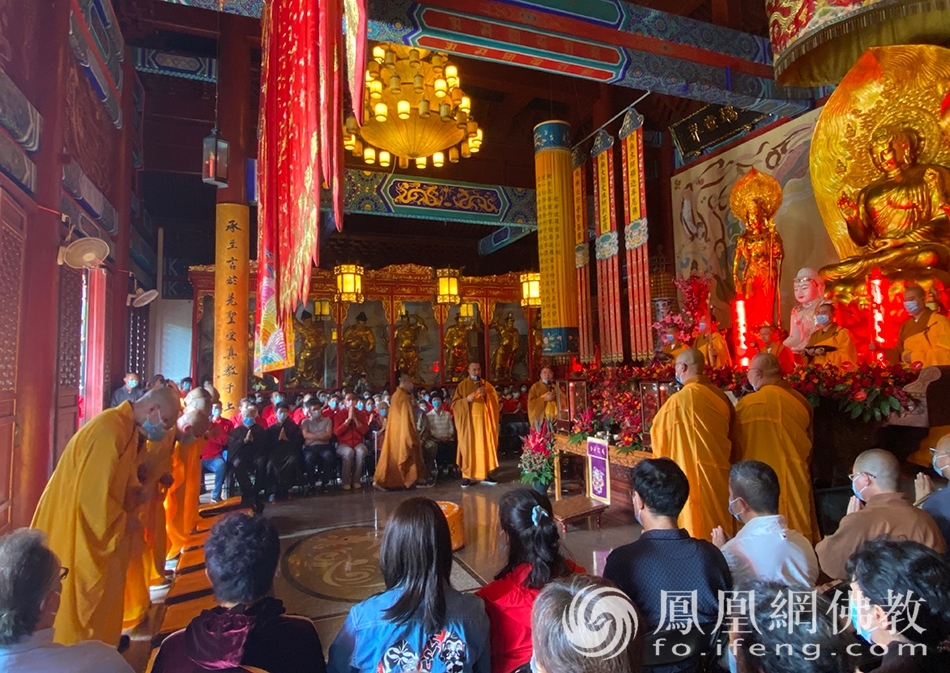 天津峰山药王古寺举行临济宗传法大典