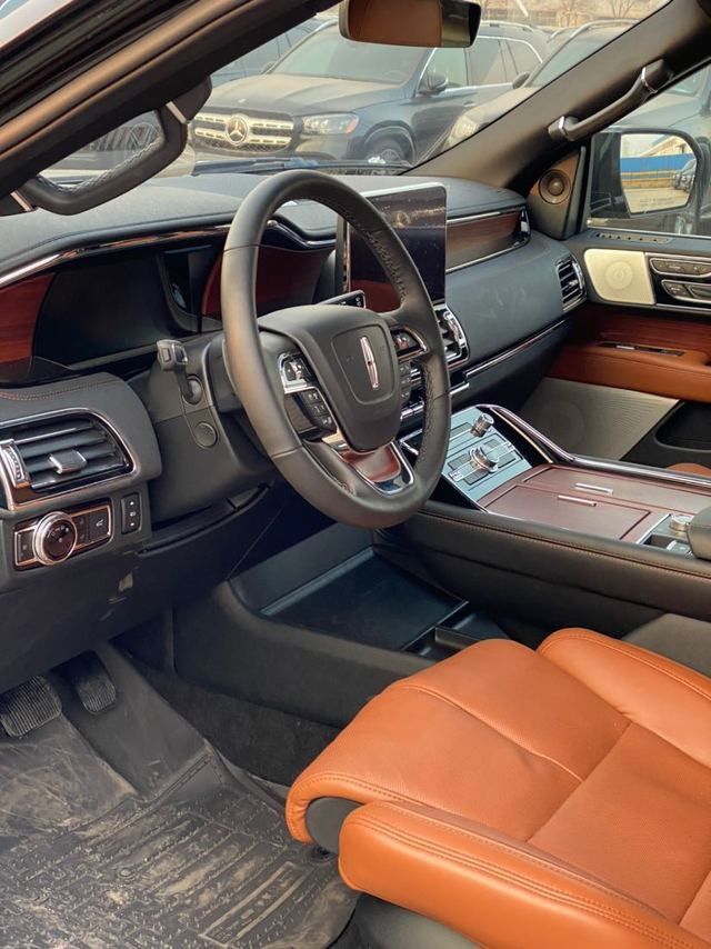 21款林肯领航员长轴现车国六120万起售