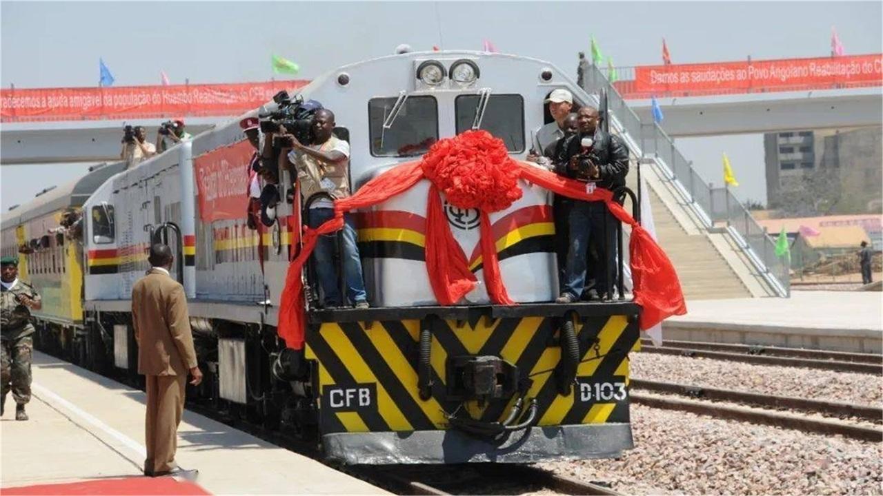 非洲安哥拉铁路到处都是地雷中国为何还要接手修建