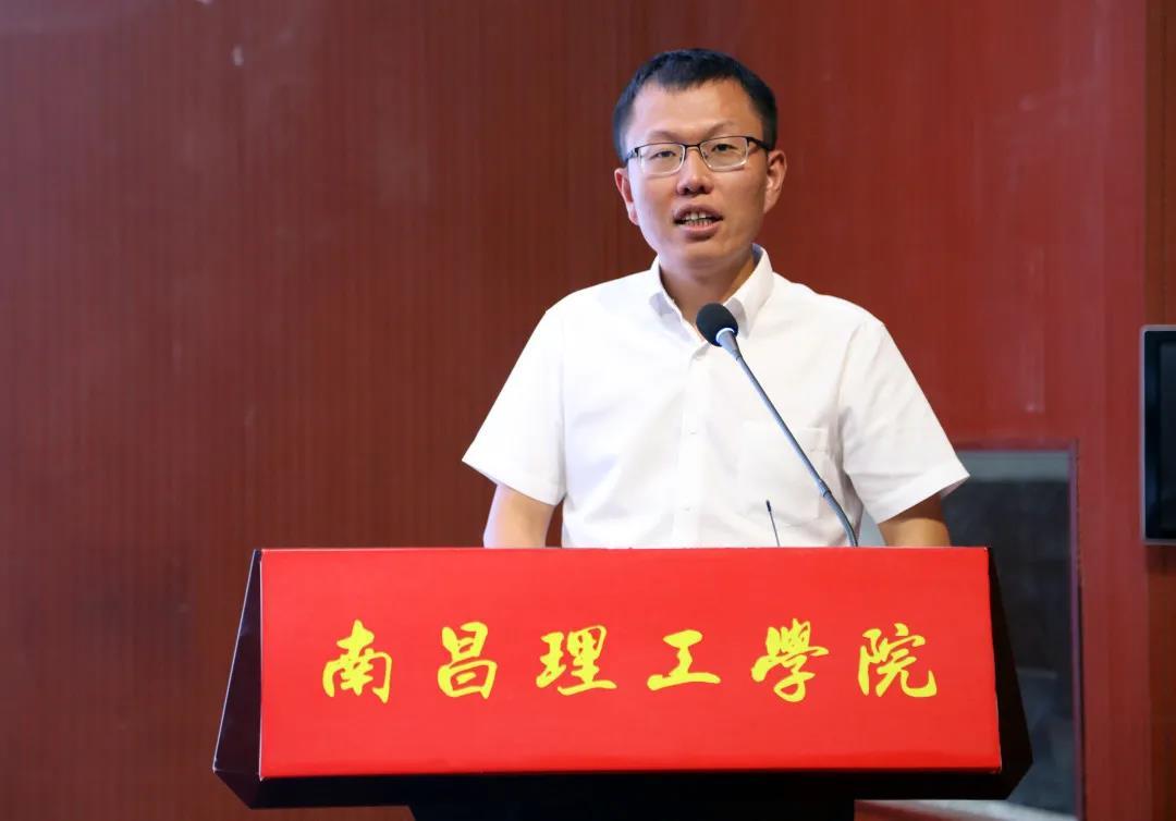 华为江西政企业务副总经理王猛致辞