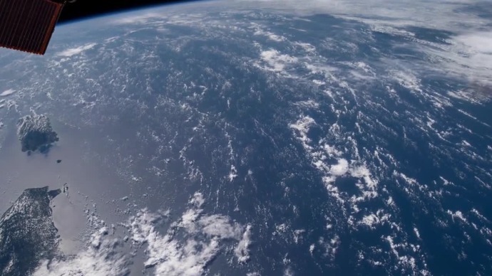 这里是太空，从国际空间站看到的美国东南部