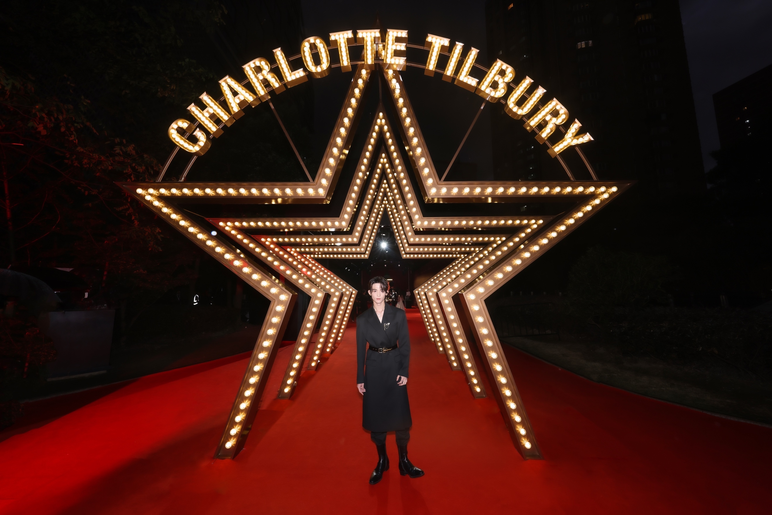 CHARLOTTE TILBURY携手全球彩妆代言人汤唯和刘昊然 宣布品牌正式进驻中国大陆