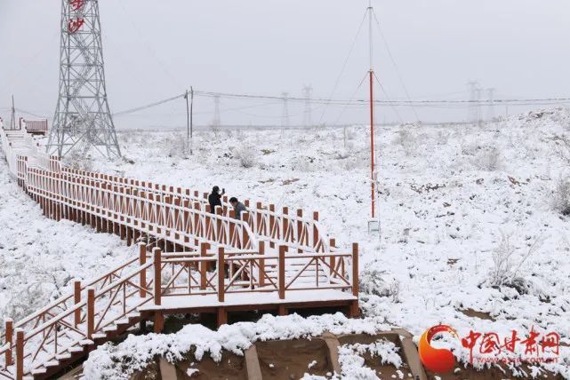 甘肃多地“一秒入冬” 断崖式降温啥时候“刹车”